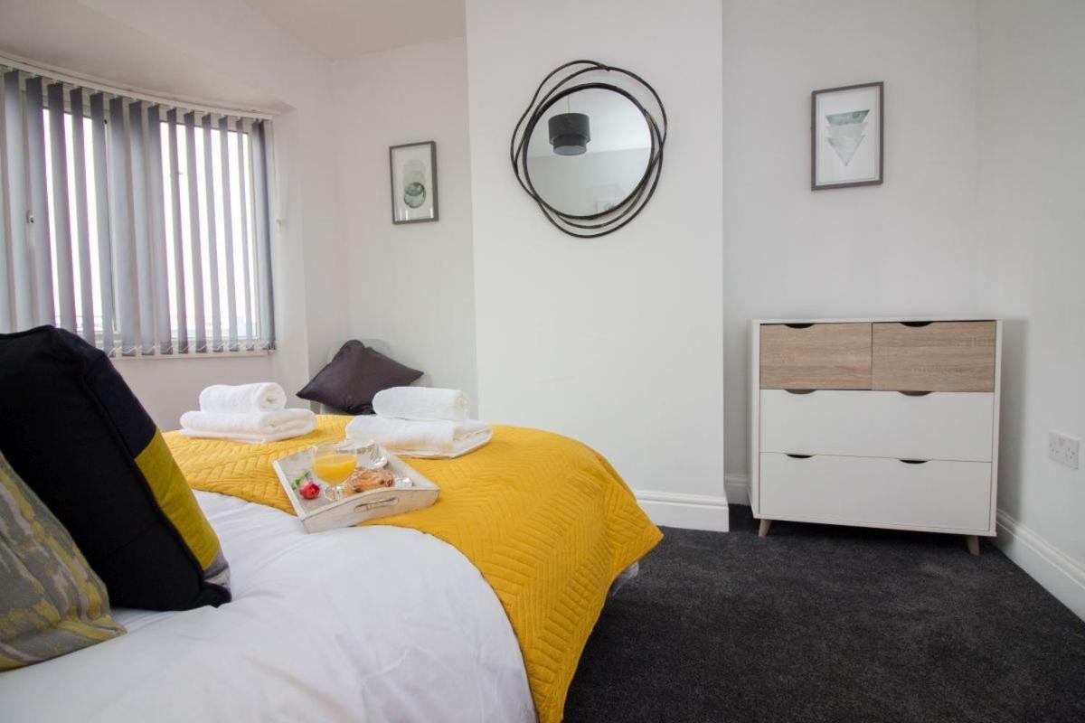 Holiday home Wheatley House *